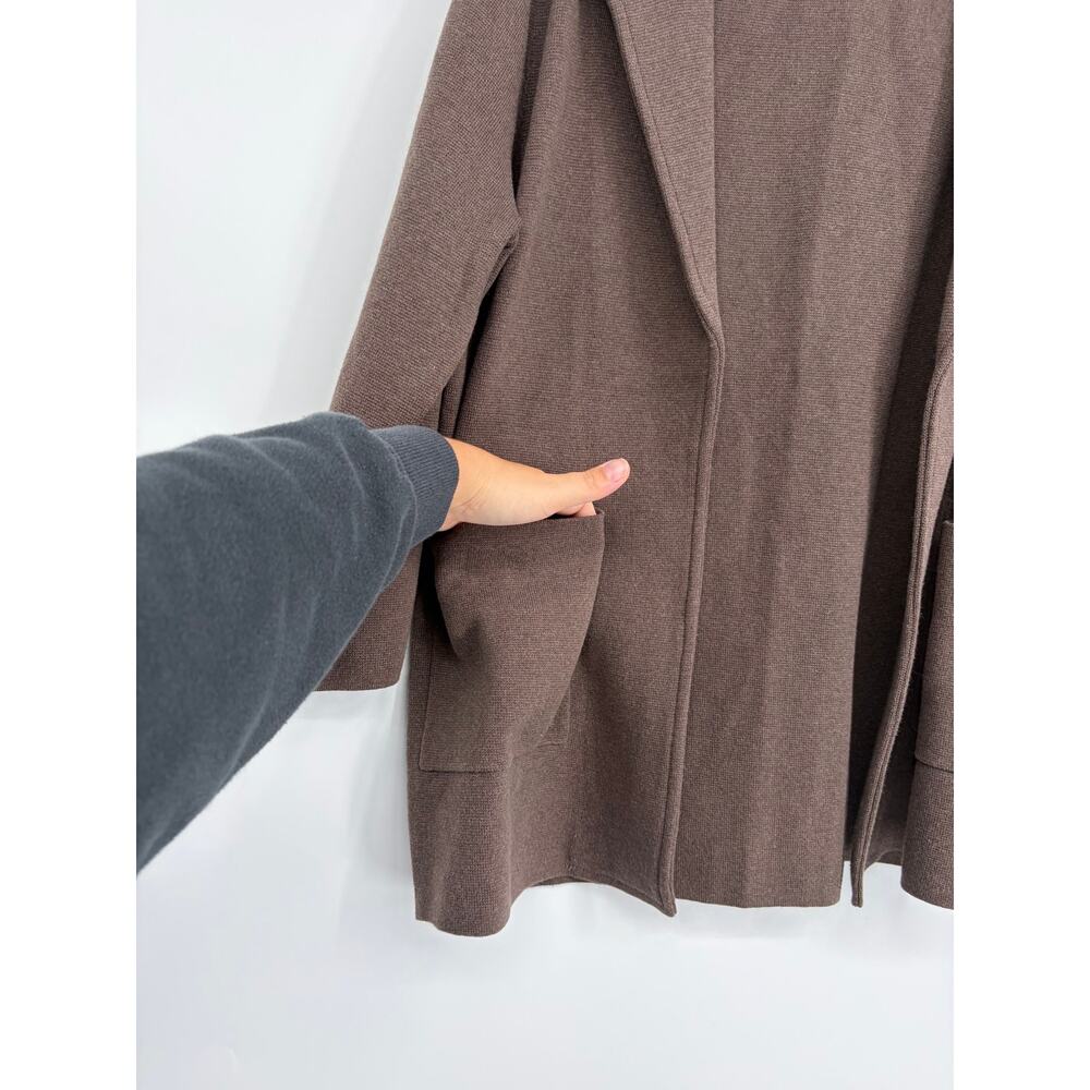 Quince 100% Organic Cotton Knit Blazer - Picture 8 of 11